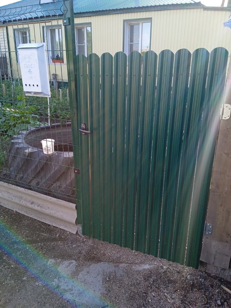 Калитка из штакетника ЭКО-М RAL6005/6005 Зеленый Мох двусторонний в Кстово