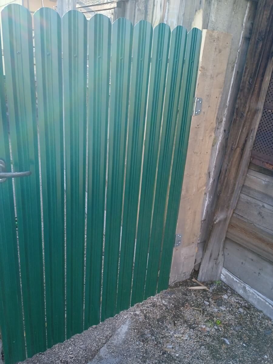 Калитка из штакетника ЭКО-М RAL6005/6005 Зеленый Мох двусторонний фото 1 в Кстово