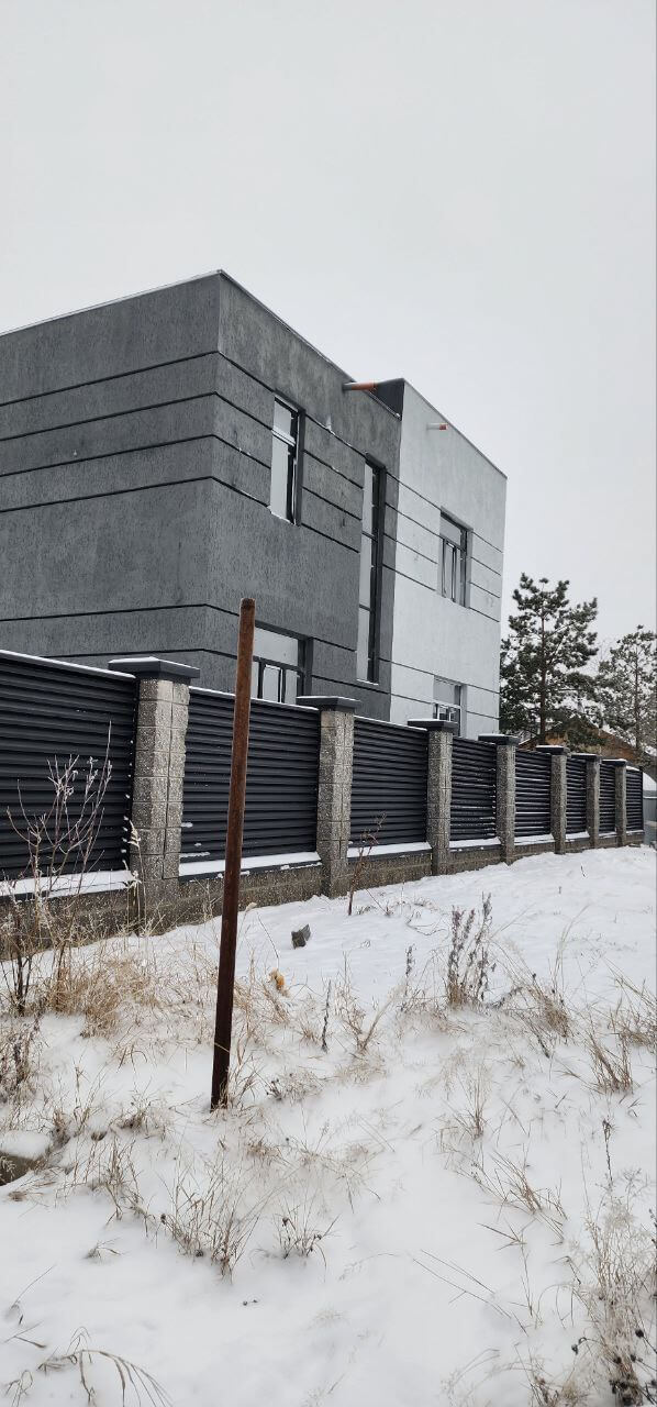 Забор-жалюзи из ламелей ЭКО-Z 66м RAL9005/9005 Черный двусторонний МАТТЕ фото 1 в Кстово