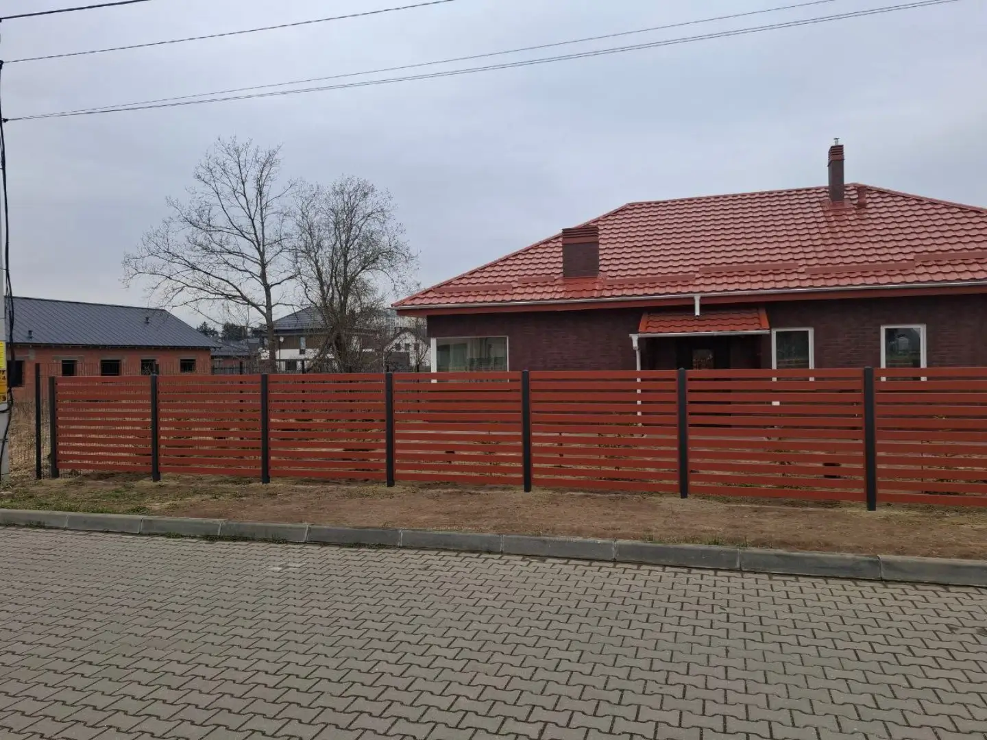 Забор-ранчо из металлопланкена 18м RAL8004 Терракотовый фото 3 в Кстово