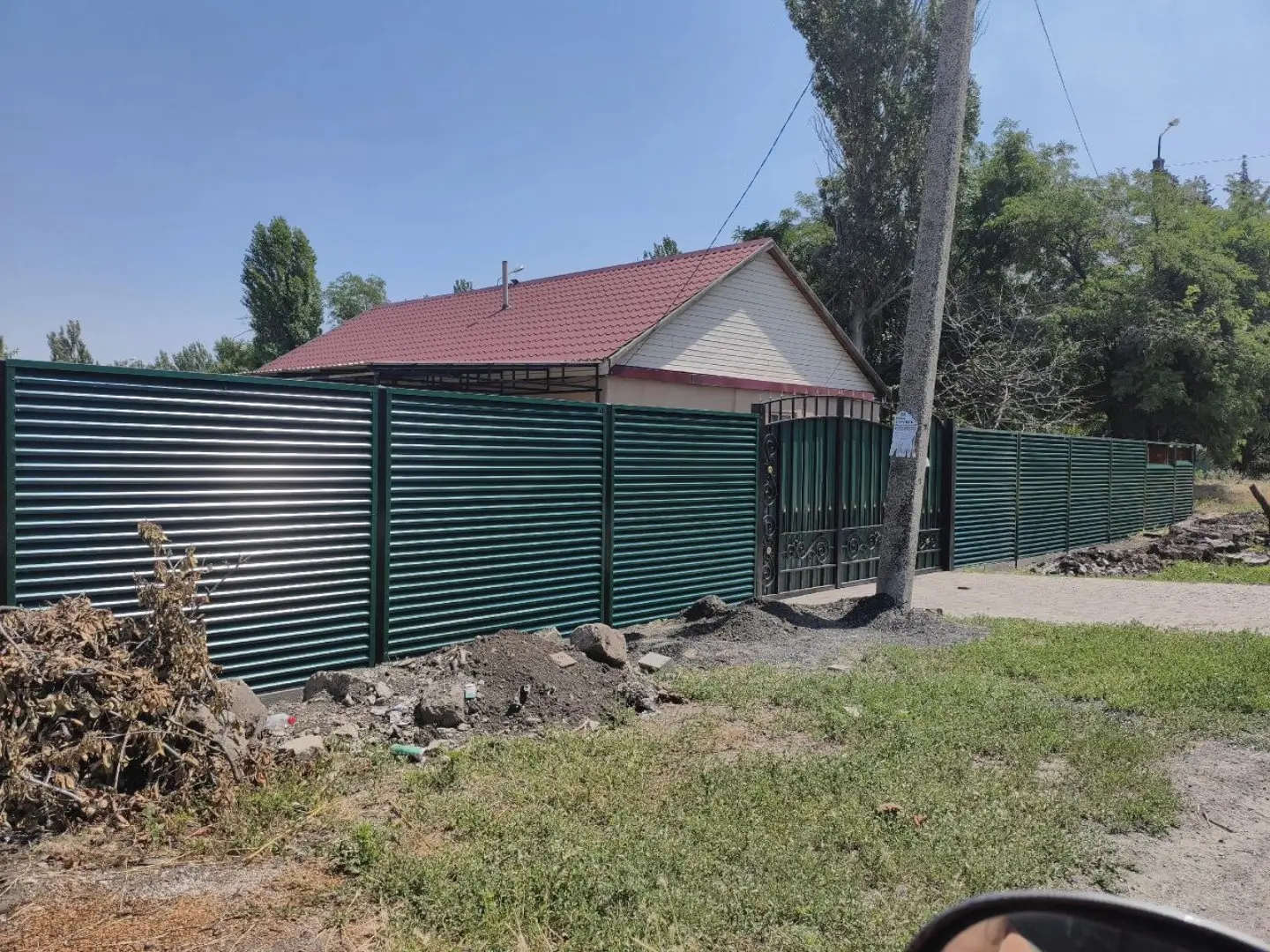 Забор-жалюзи из ламелей ЭКО-Z 24м RAL6005 Зеленый Мох фото 3 в Кстово